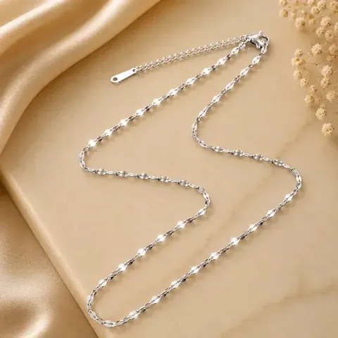 Silver mirror link chain necklace